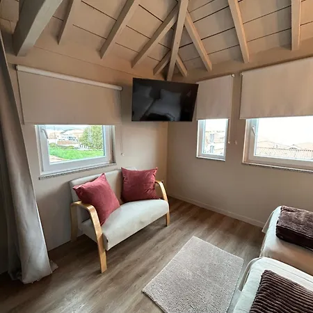 Casas Sebastiao - Tourist House 카민하