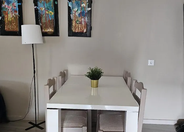 Casas Sebastiao - Tourist House דירה קמיניה