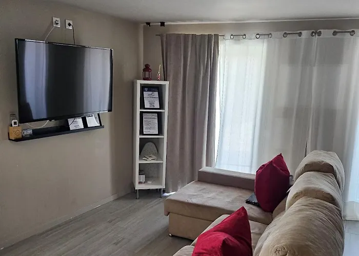 דירה Casas Sebastiao - Tourist House קמיניה